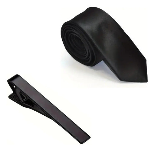 Kit Elegancia Corbatín Negro Skinny + Traba Corbata Clip